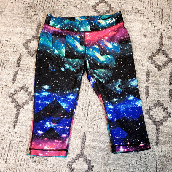 Fila Runnin Capri Crop Pants size M - Picture 1 of 3